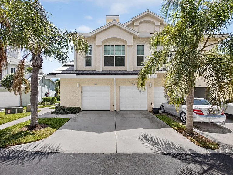 1603 Mizzenmast Way — Photo 2