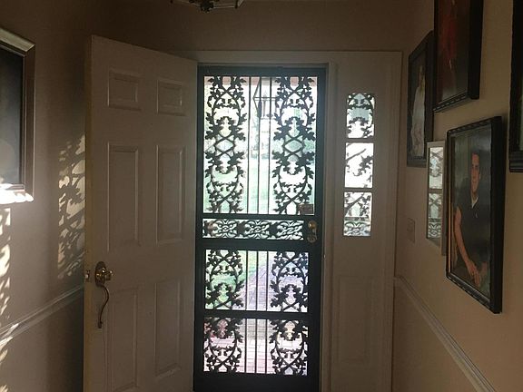 5th image of 108 Wildwood Dr