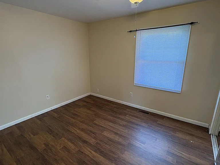 3805 E Fitzgerald Rd — Photo 6
