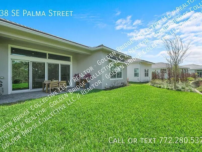 138 SE Palma St — Photo 12