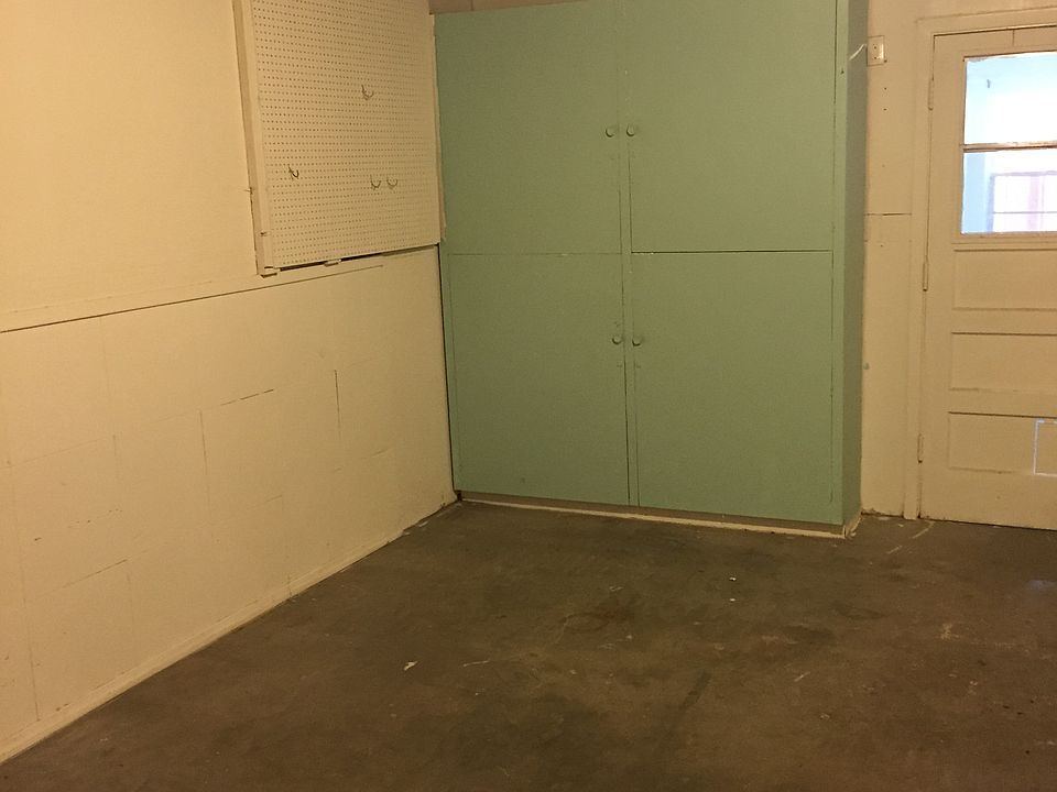 1st image of 10009 Singapore Ave