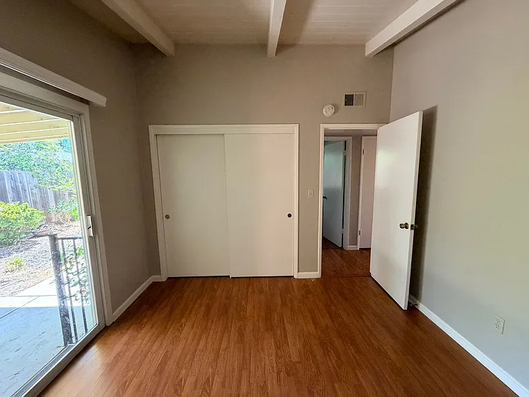 35 Kuhl Ct — Photo 17