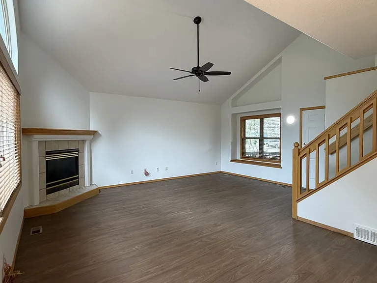 1551 Ambrosia Ct — Photo 2