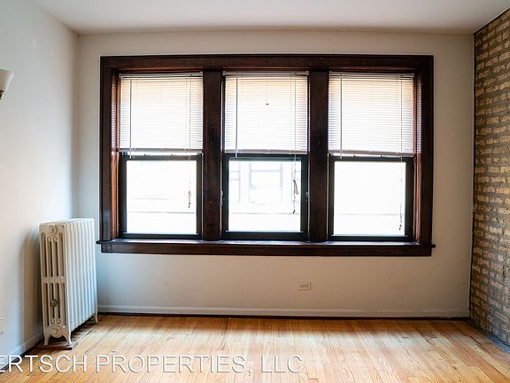 5th image of 1234 W Carmen Ave APT 1B