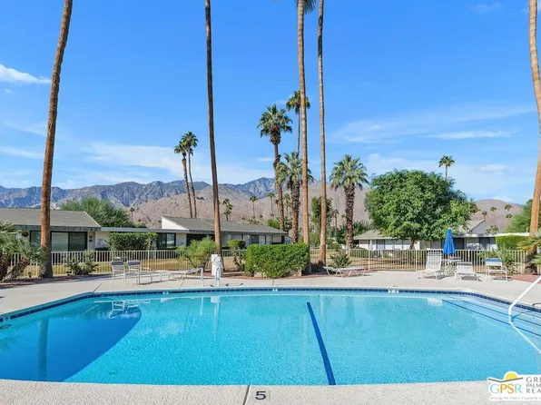 1209 N Martinique Cir, Palm Springs, CA 92264
