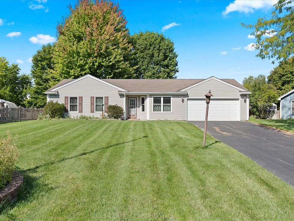 1st image of 590 Eastport Ct