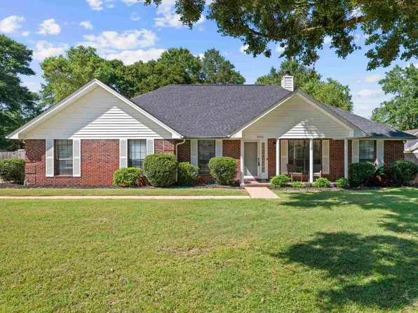 3532 Victory Dr, Pace, FL 32571