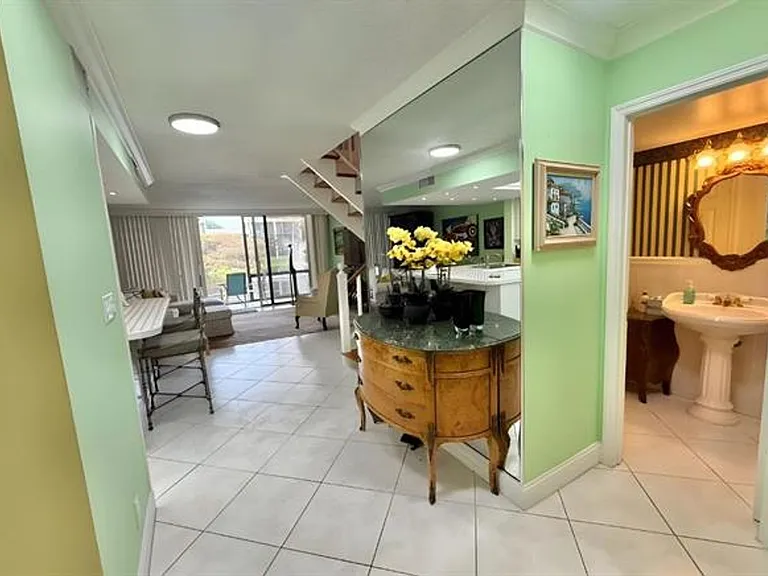 2910 SW 87th Ter #CU-1708 — Photo 17