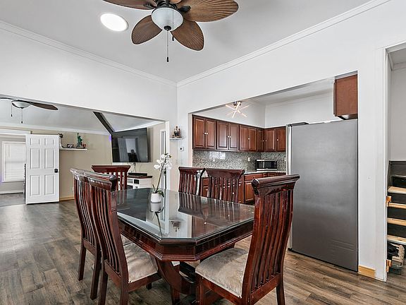 5th image of 303 Depot St