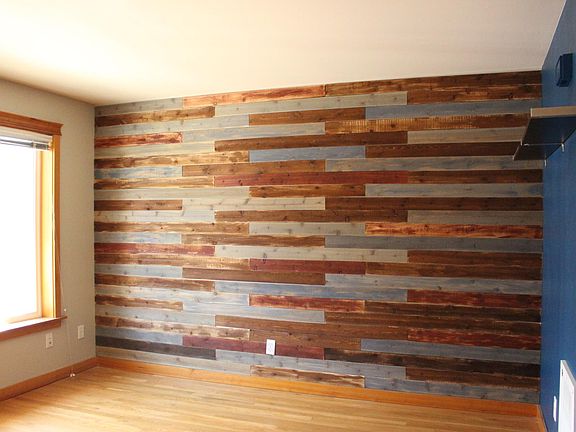 2nd Floor - Living room accent walls