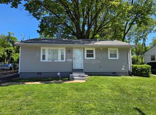 6042 Hancock Ave, Berkeley, MO 63134