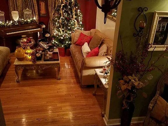 Living Room - 1st floor