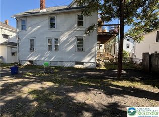 853 Lords Ct, Scranton, PA 18509