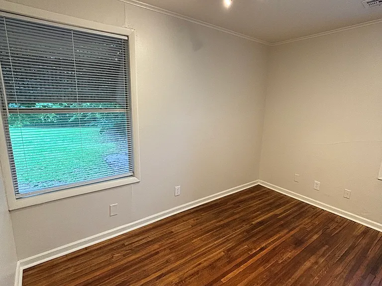 2725 N Boulder Ave — Photo 7