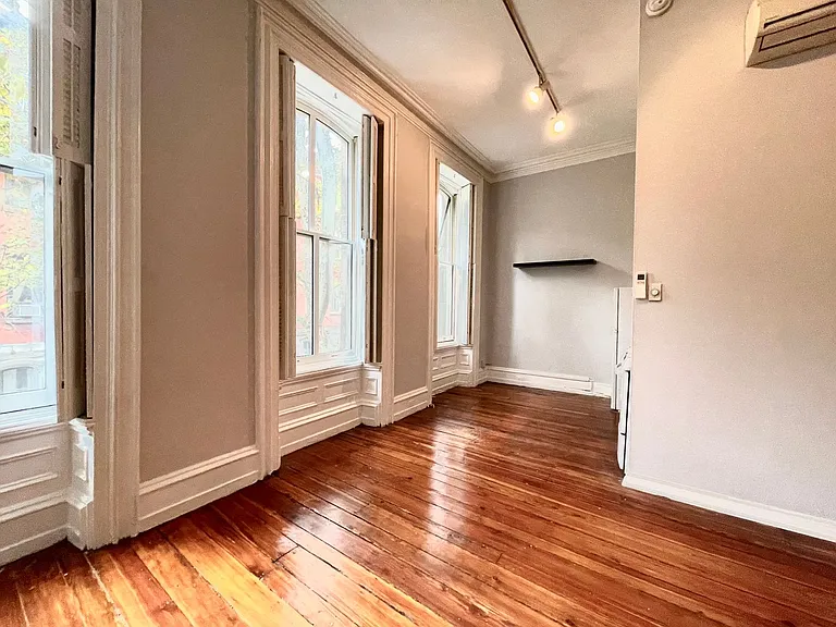 2019 Spruce — Photo 5