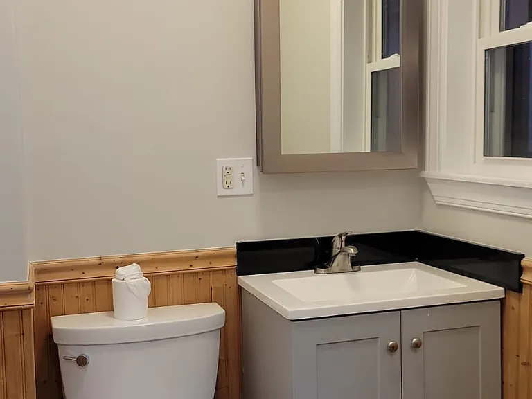 31 Adrian St #2 — Photo 15