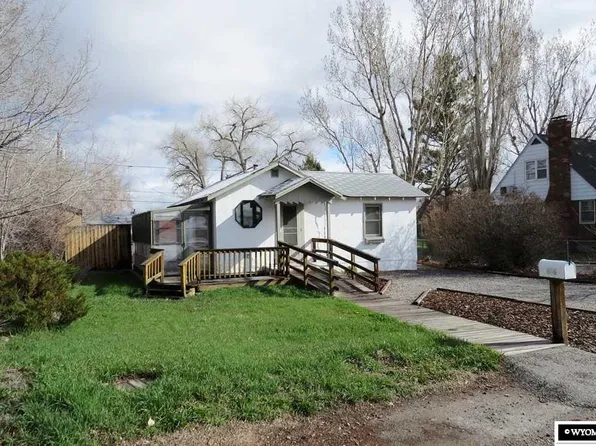 626 W Park Ave, Riverton, WY 82501