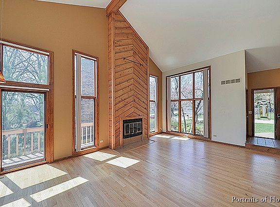 4th image of 205 White Oak Dr