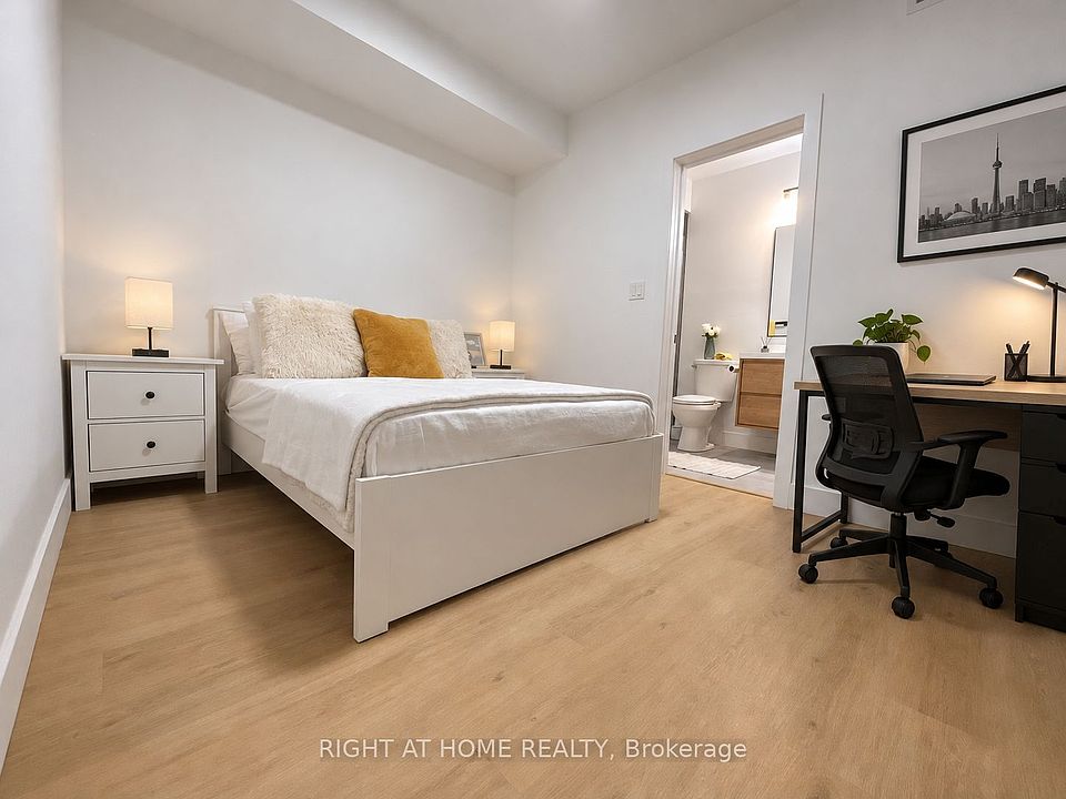 1st image of 674 Manning Ave