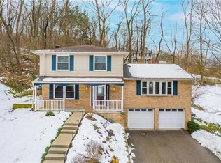 1378 Deep Wood Dr, Pittsburgh, PA 15241