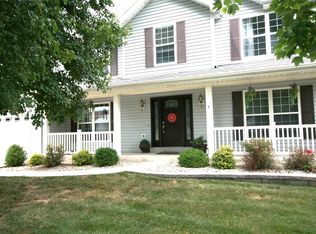 212 Huntleigh Crest Dr, Saint Charles, MO
