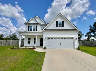 219 Salty Dog Ln, Sneads Ferry, NC 28460