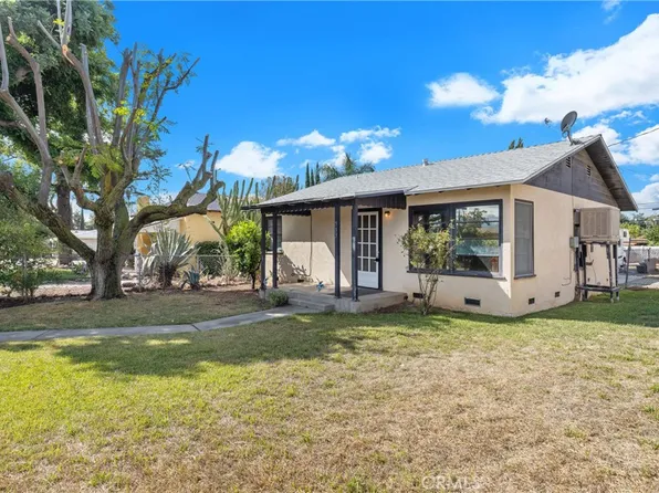 713 Michigan Ave, Beaumont, CA 92223