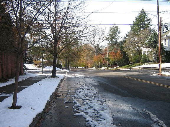 3rd image of 55-63 Abington Ave E