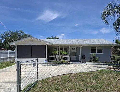 1225 Jewel Ave Photo 1