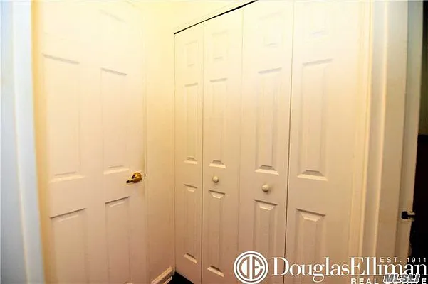 Rented by Douglas Elliman | media 19