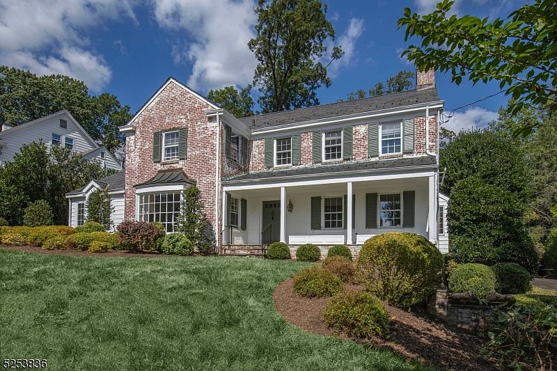 33 Spring Brook Road, Morristown, NJ 07960 Zillow