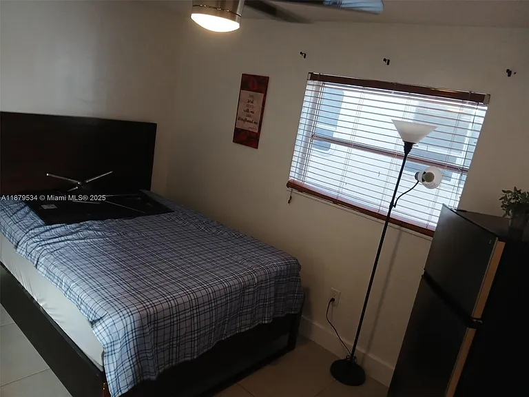 11510 SW 182nd Ter #2 — Photo 7