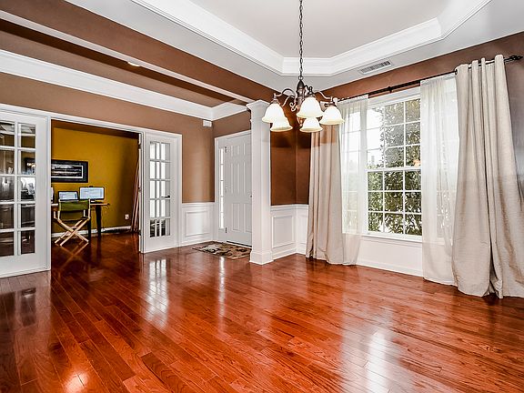 3rd image of 7835 Lamington Dr