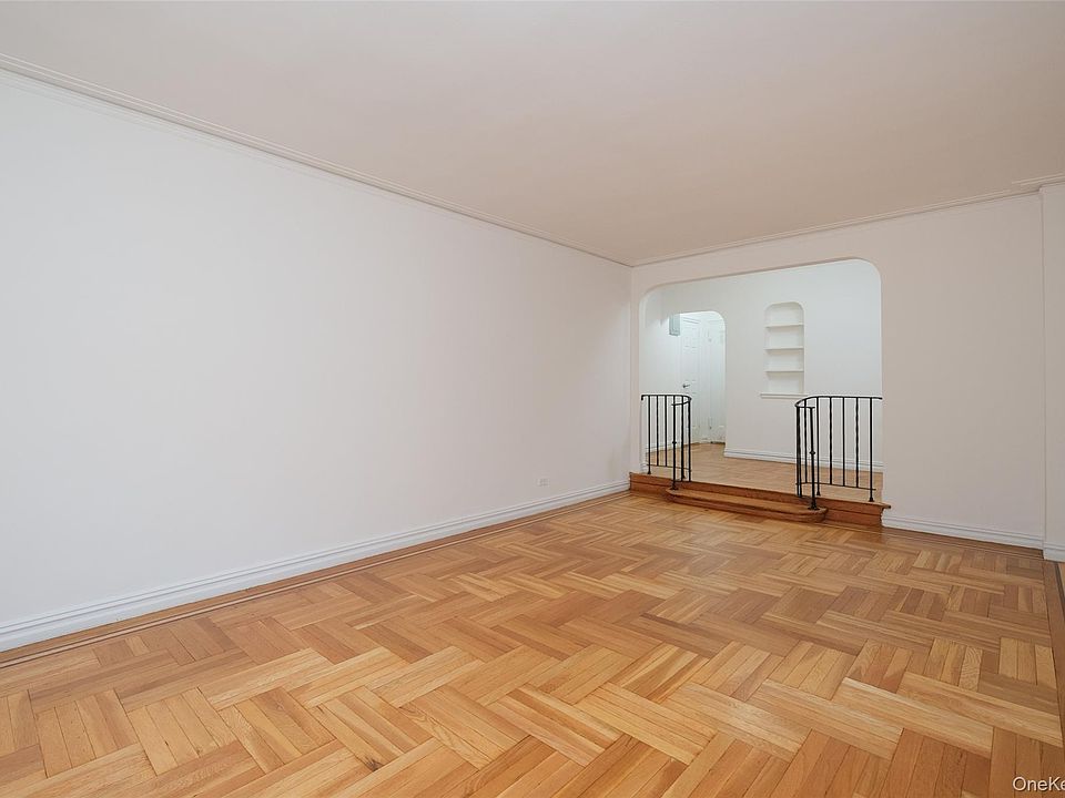 1st image of 2685 Creston Avenue #2-L