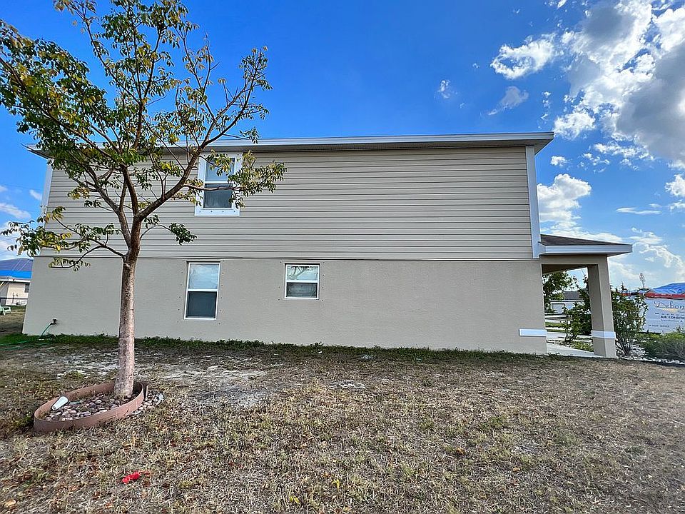 1st image of 2929 SW 10th Ave