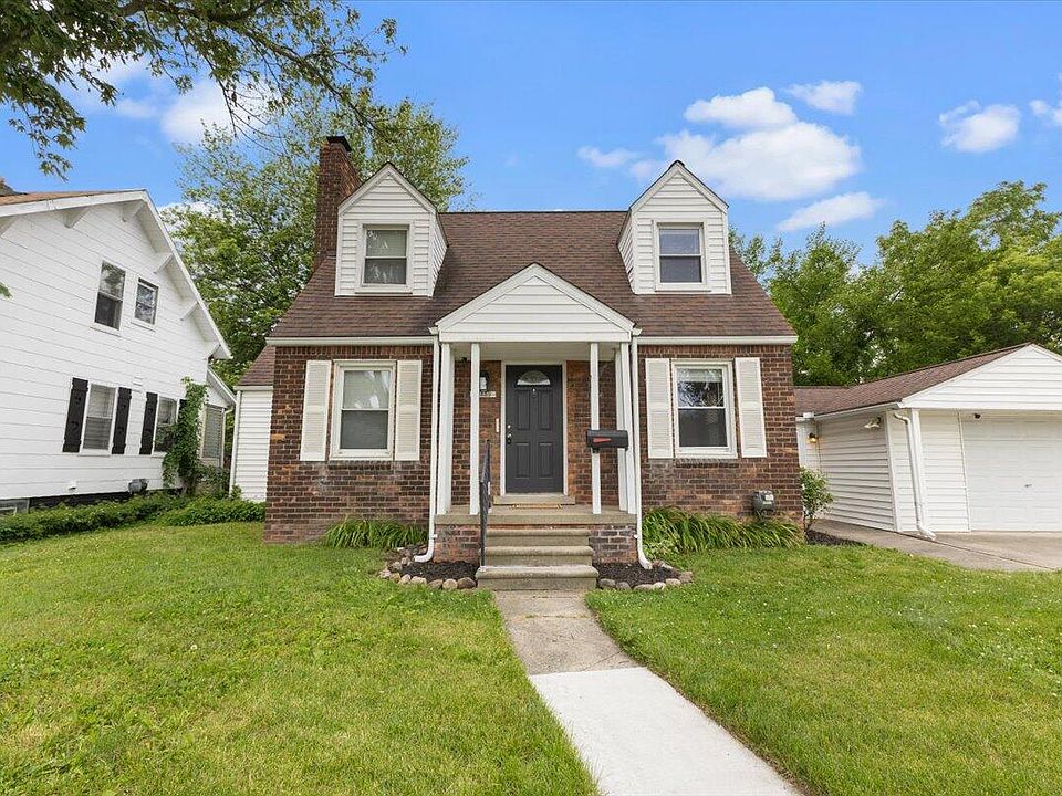 1st image of 21839 Beechwood Ave