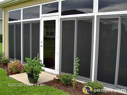 glass enclosed lanai