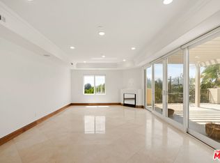 1836 Parnell Ave #401, Los Angeles, CA 90025