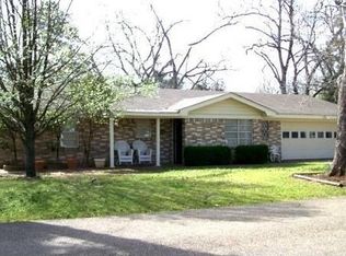 220 E Fannin St, De Kalb, TX 75559