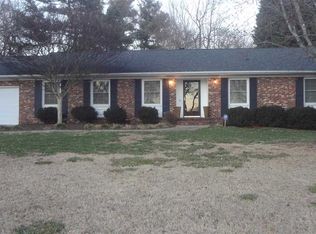 103 Riviera Dr, Greenville, SC 29615