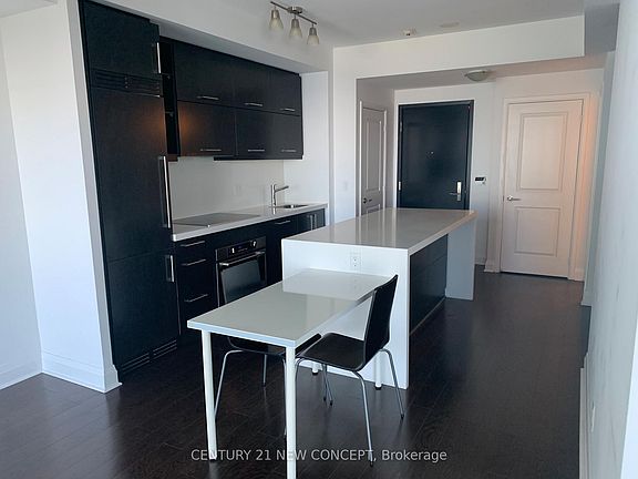 5th image of 1080 Bay St #3806