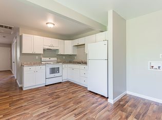 5 Tudor Ct #B, Champaign, IL 61821