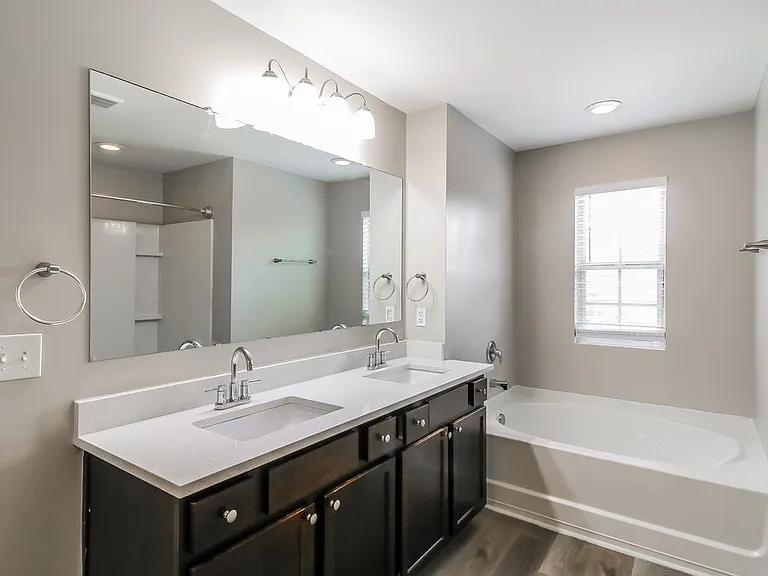 207 Shaker Hollow Dr — Photo 14