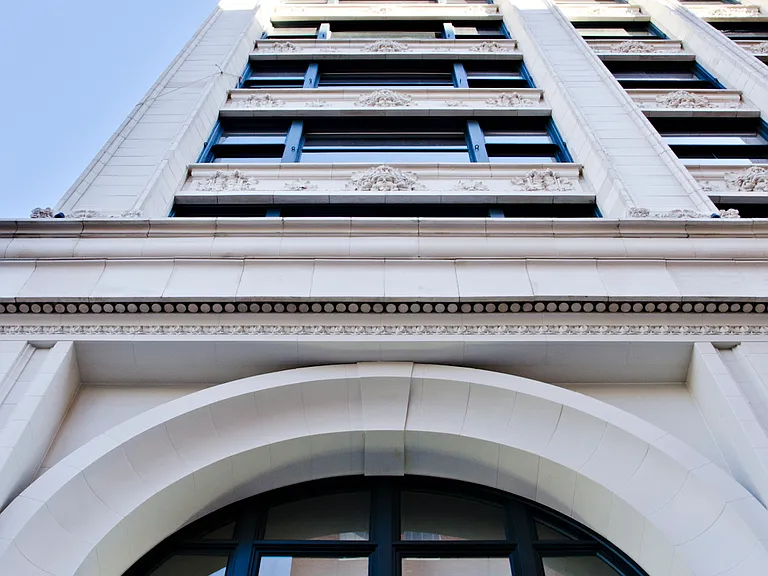The Metropolitan Lofts — Photo 24