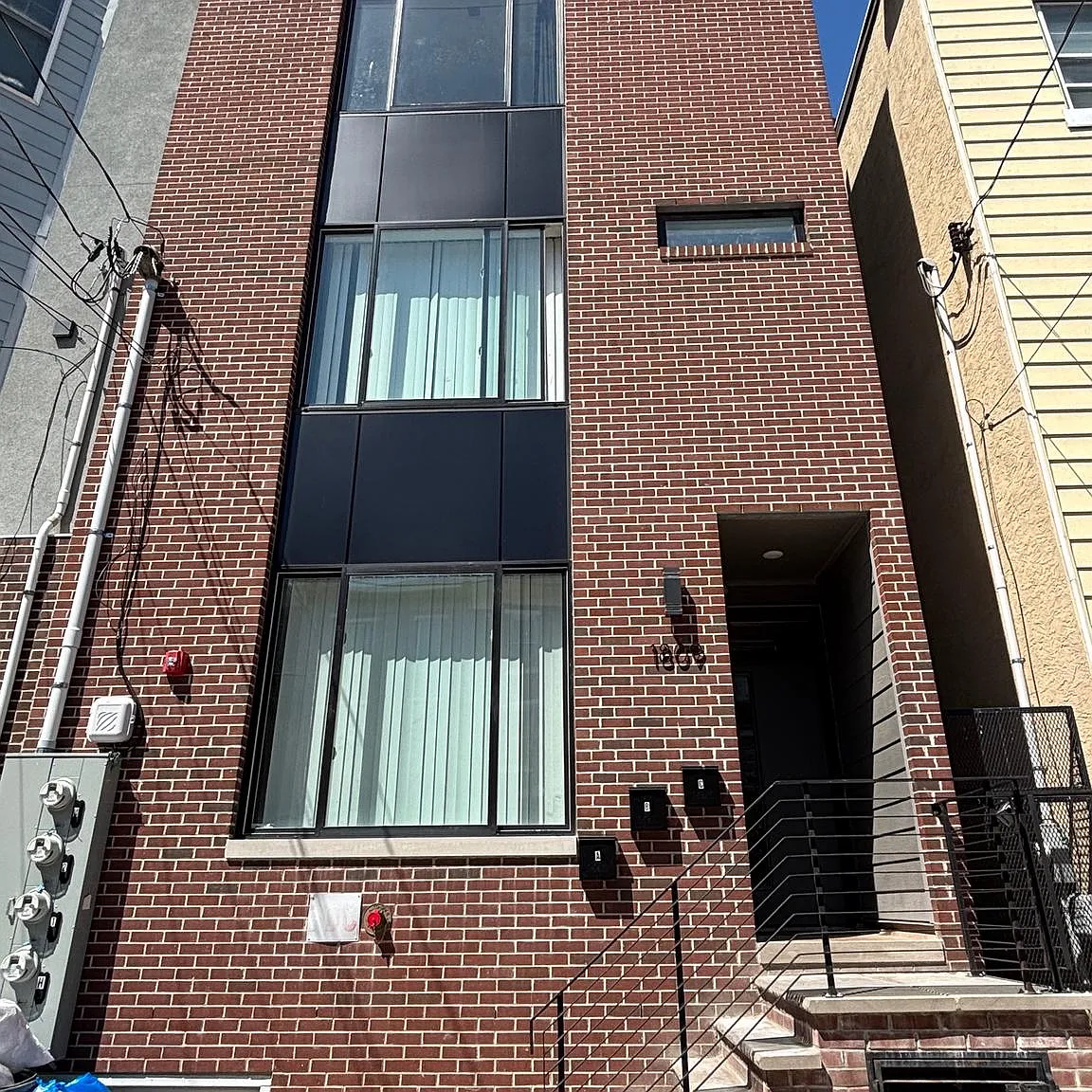 2 bed, 2.0 bath, 1400 sqft, $1,850 — Photo 2
