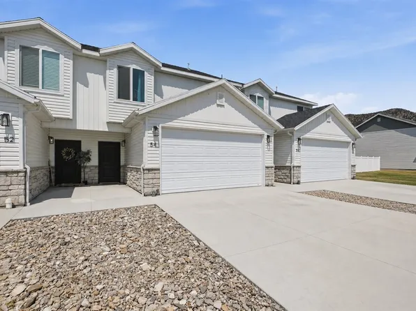 54 Cedar Ln, Malad City, ID 83252