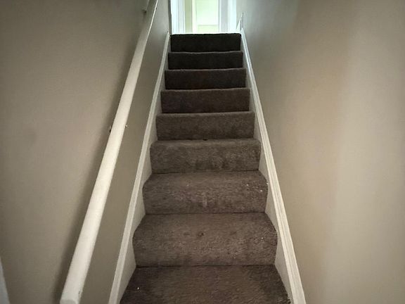 5th image of 3741 E 69th St