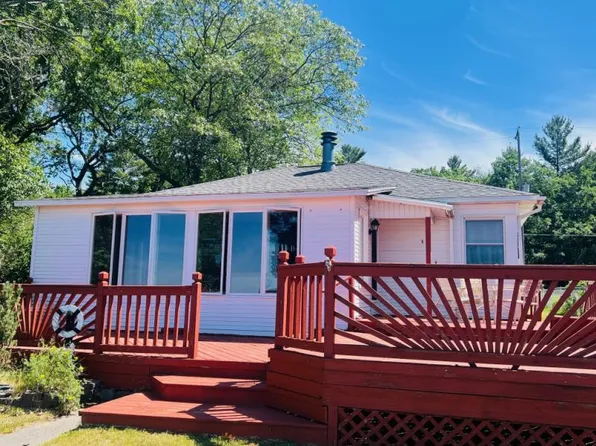 6535 Loud Dr, Oscoda, MI 48750