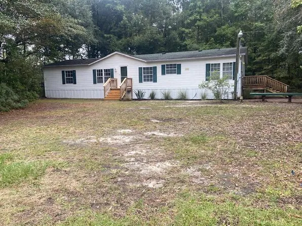 213 Knotty Pine Dr, Summerville, SC 29483