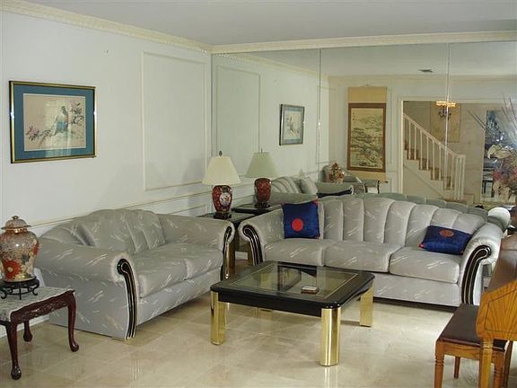 5th image of 1526 Roanwood Dr